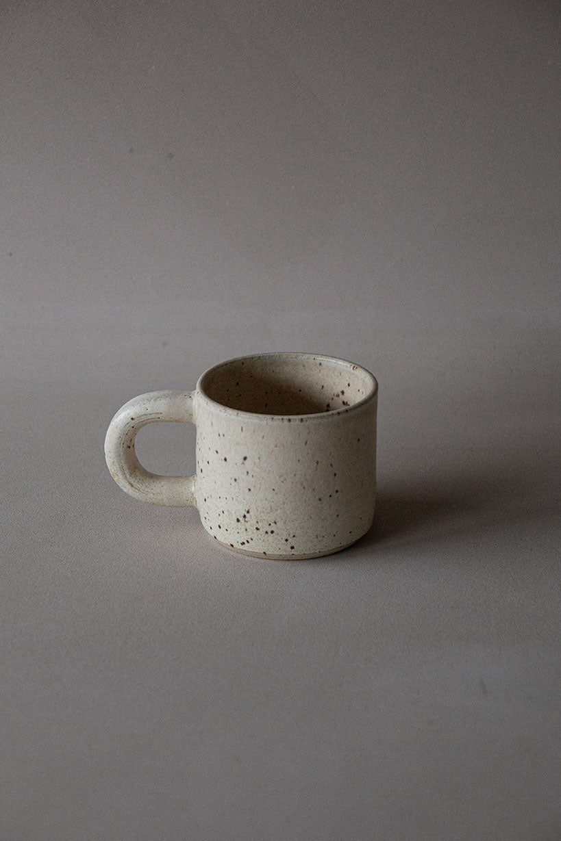 STUDIO Mug / Birdy Light