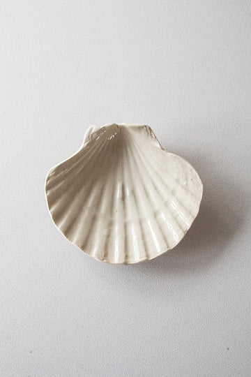 Shell Dish / B-Ware