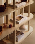 Hugo Shelfy in Clay